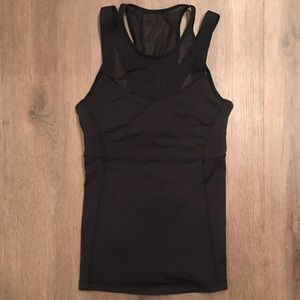 Lululemon high neck dual strap tank size 4